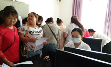 中心在二郎庙镇积极开展免费孕前优生健康检查