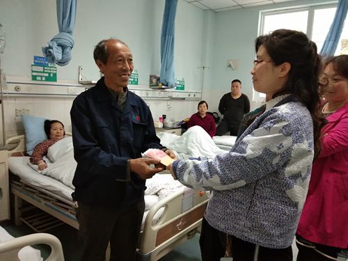 1541BET95560-15507.jpg 1541BET95560-15507.jpg