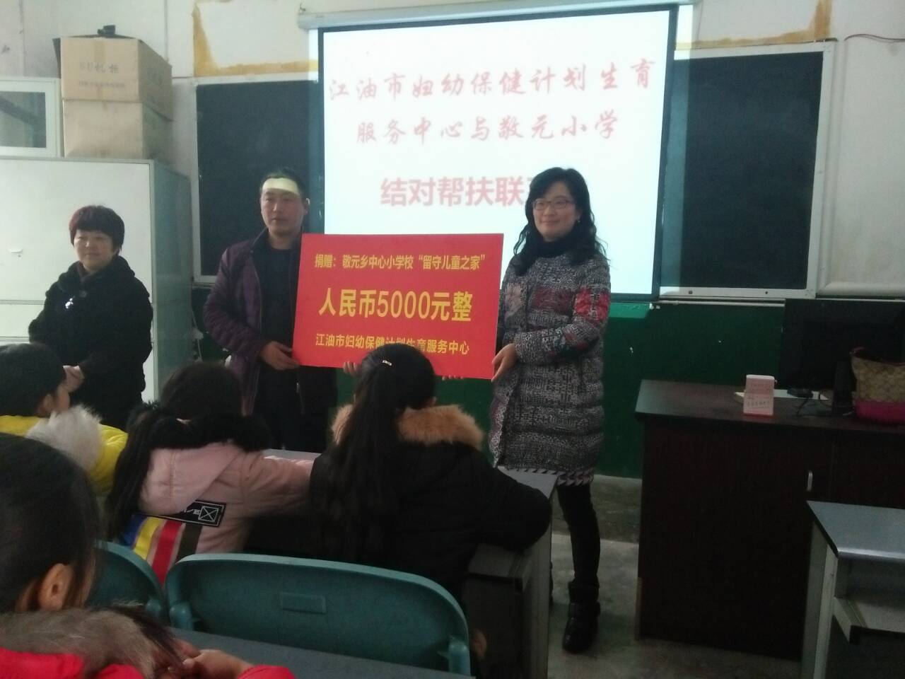 1541BD3WZZ-63911.jpg 1541BD3WZZ-63911.jpg