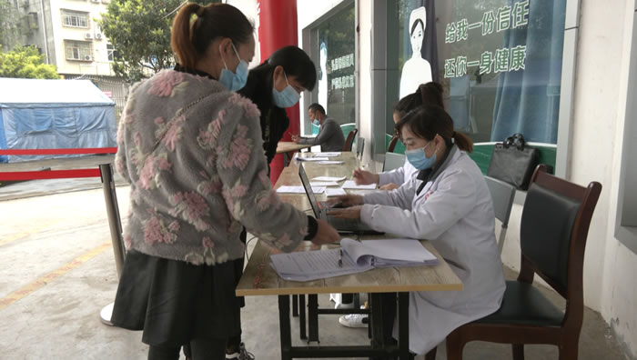 市妇幼保健院：积极开展两癌筛查 关爱妇女健康