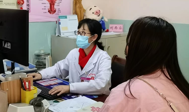 江油市妇幼保健院全国妇幼心身健康系列行动 2022年“世界更年期关怀日”特别活动