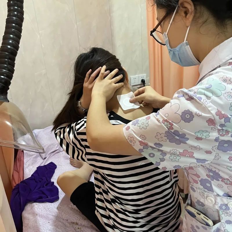 市妇幼保健院：“趁热打贴”的三伏贴 正火热进行中...