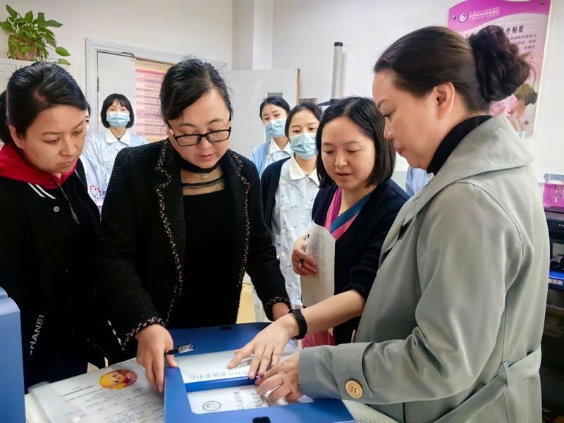 绵阳市督导检查江油妇幼保健院儿童保健工作
