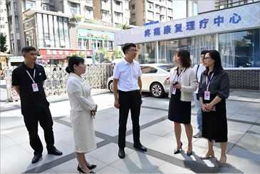 杨卓年带队督导市妇幼保健院国庆节前安全生产工作